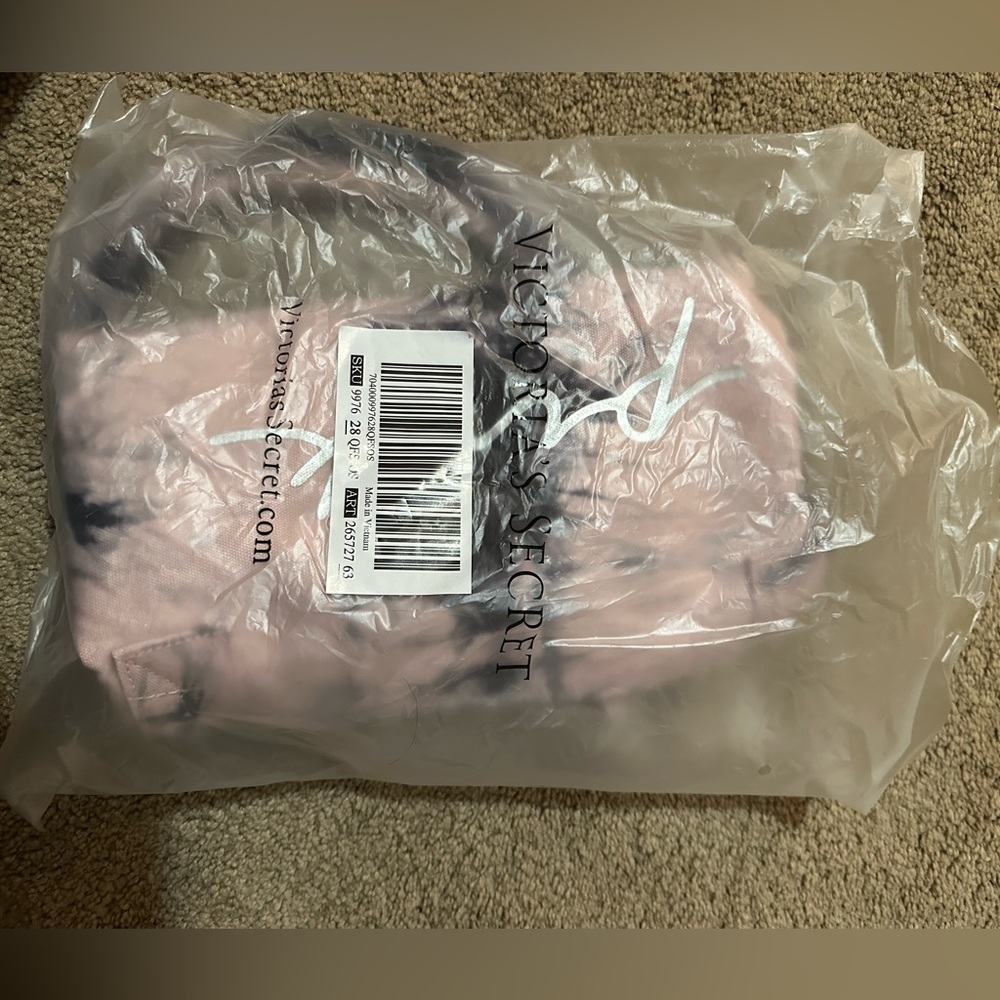 PINK tote